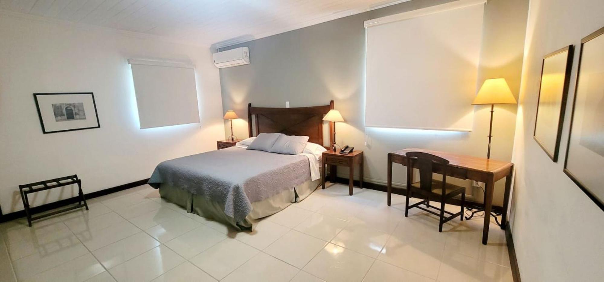Hotel Casa Del Sol Managua Extérieur photo